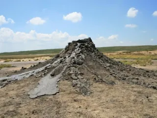 Азербайджанские и корейские ученые будут совместно изучать грязевые вулканы Азербайджана