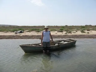 Дикий пирсагатский пляж - лодка